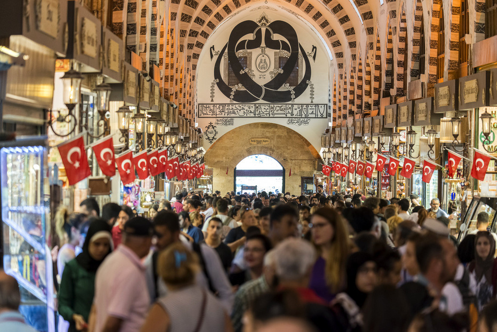 Spice Bazaar is located next to New Valide Mosque