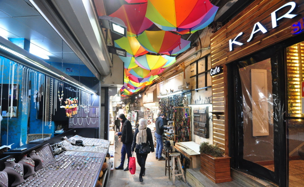 Istanbul's top fashion streets are attracting shoppers this summer
