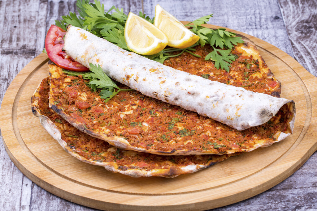 Best Lahmacun Places in Istanbul