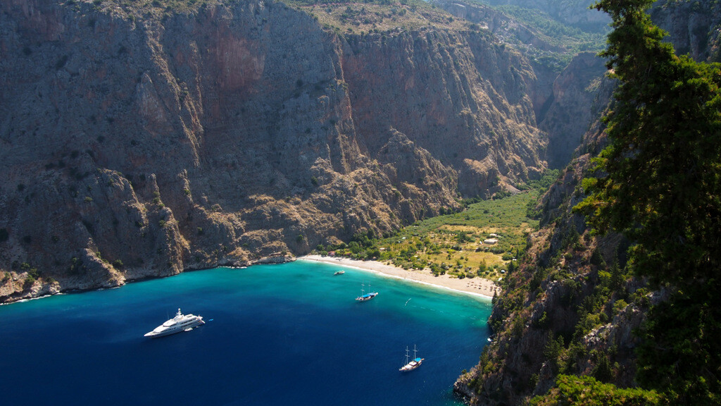 Butterfly Valley ranks first among the best beaches in Turkey in 2023