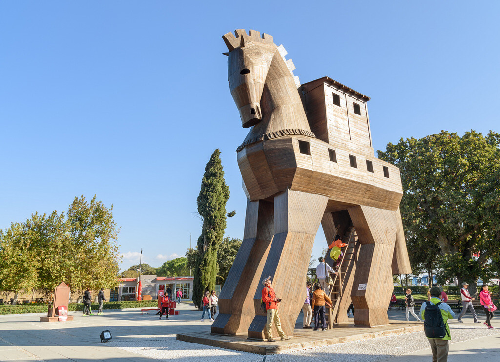 Trojan Horse identified with the Ancient City of Troy